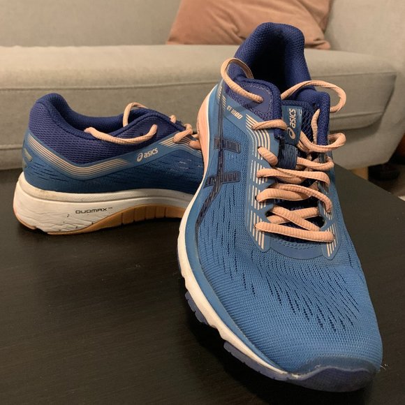 Asics runner - Picture 1 of 3